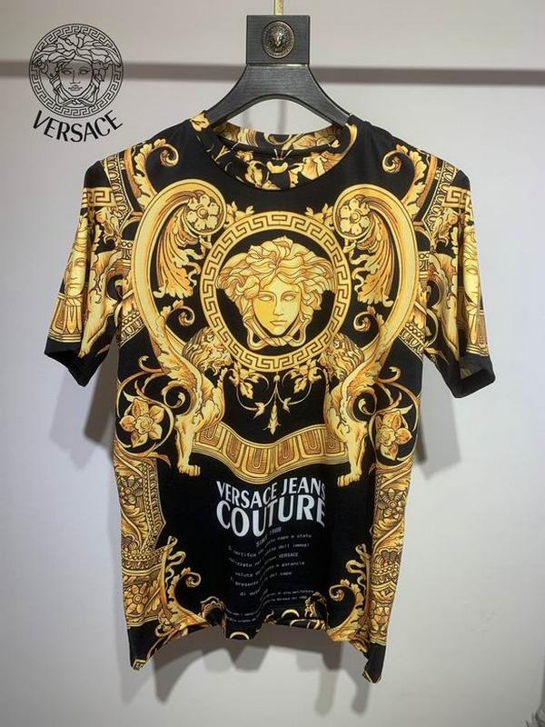 Versace Men's T-shirts 89